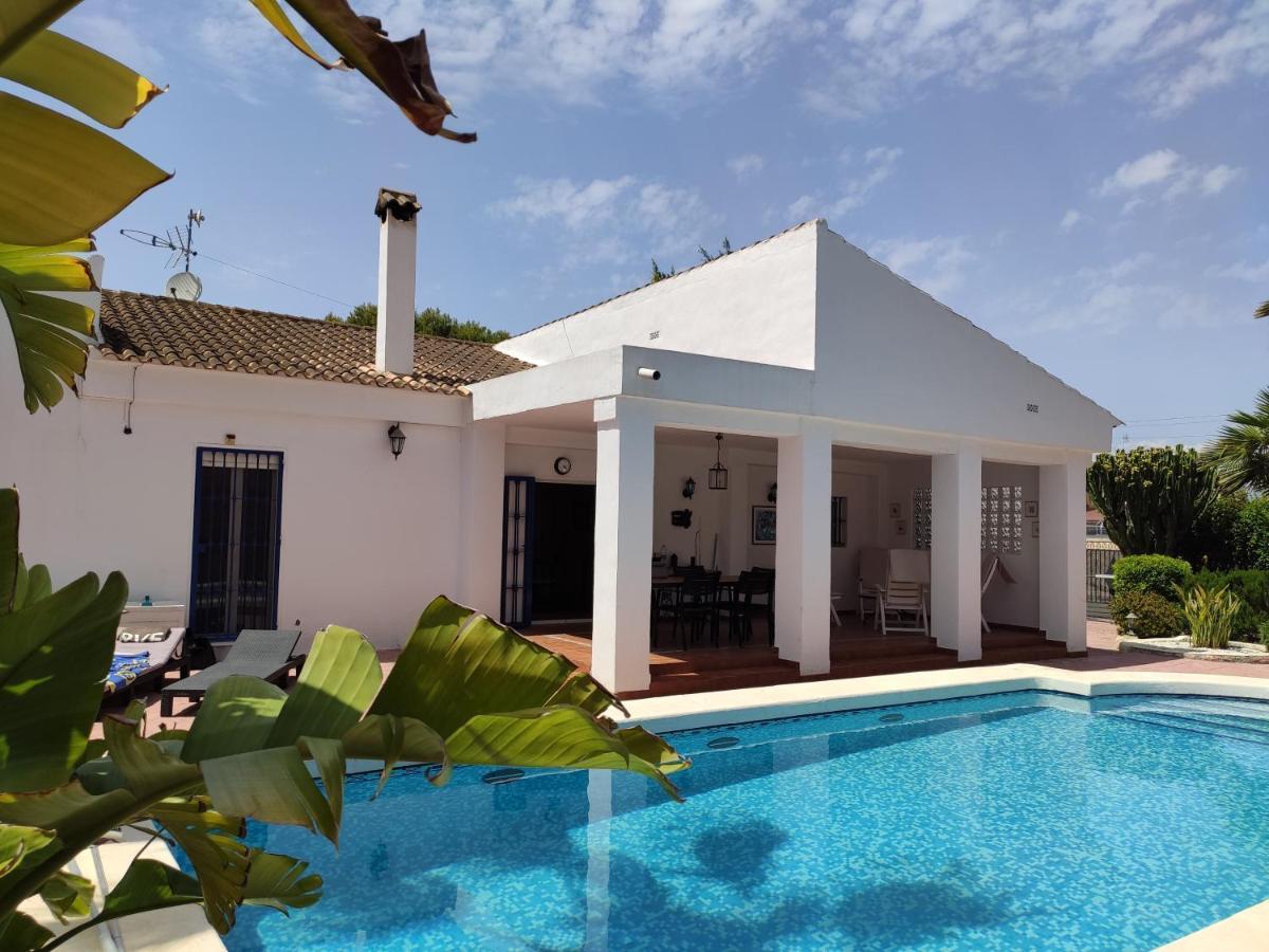 Villa With Private Pool, Bbq, Fitness Center & Sauna San Vicente Raspeig Buitenkant foto
